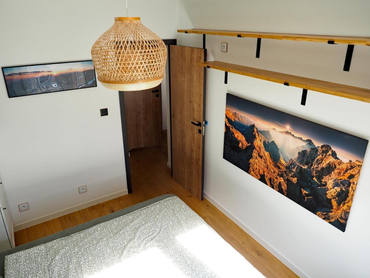 Debina Z Widokiem Apartment Poznan Exterior photo